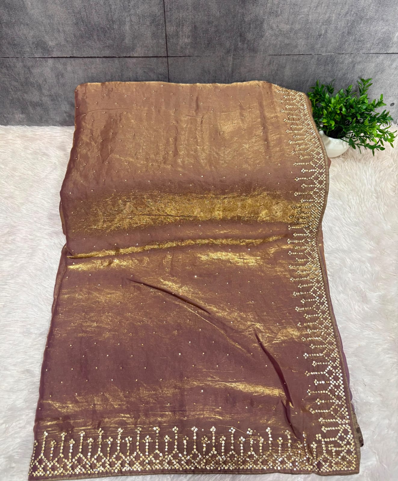 VIRAL DESIGNER SAREE