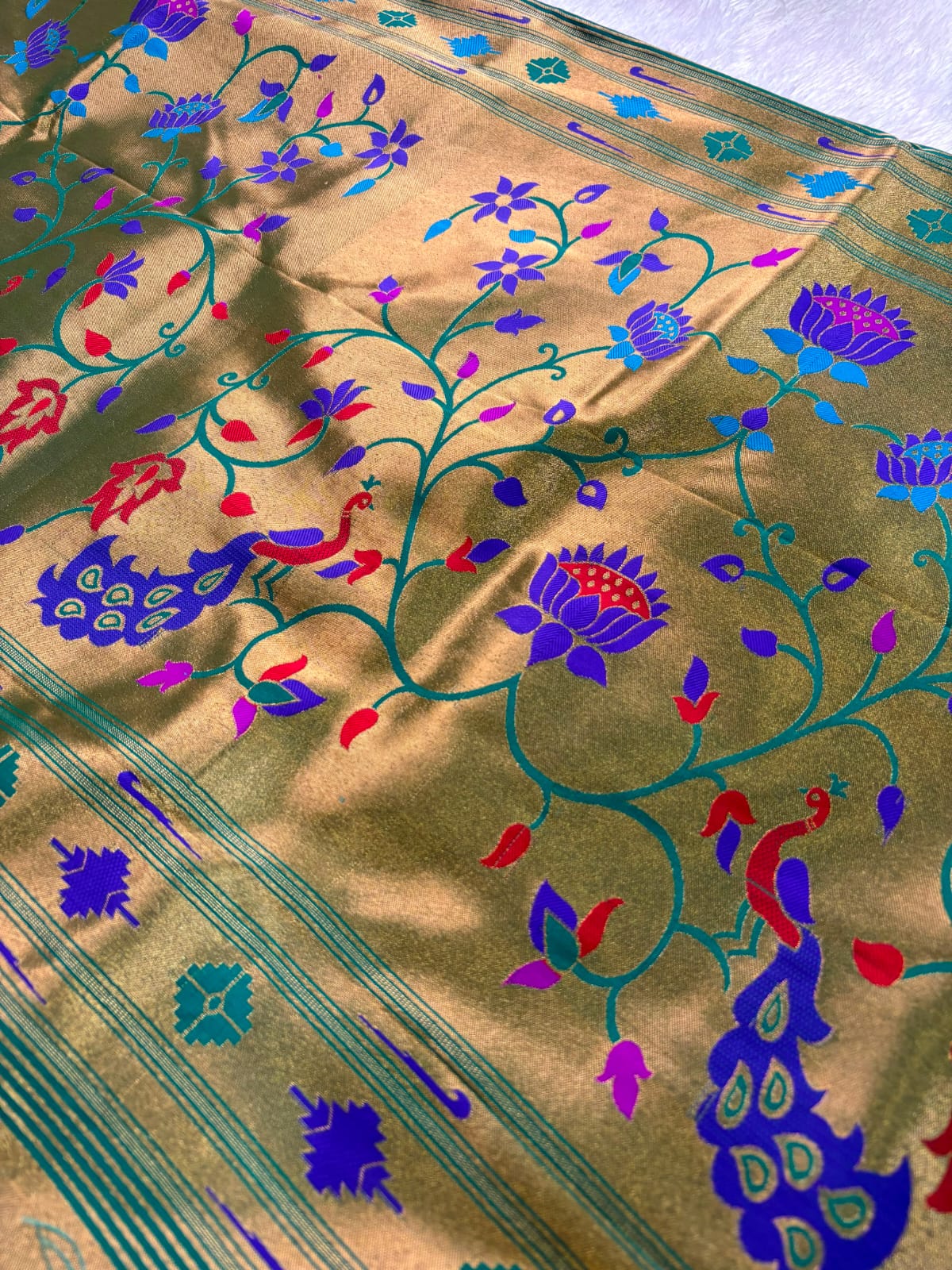 PAITHANI SAREE WITH AARI WORK BLOUSE PC-808