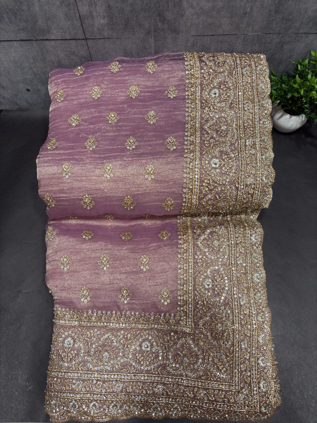 VIRAL DESIGNER SAREE PC-1612
