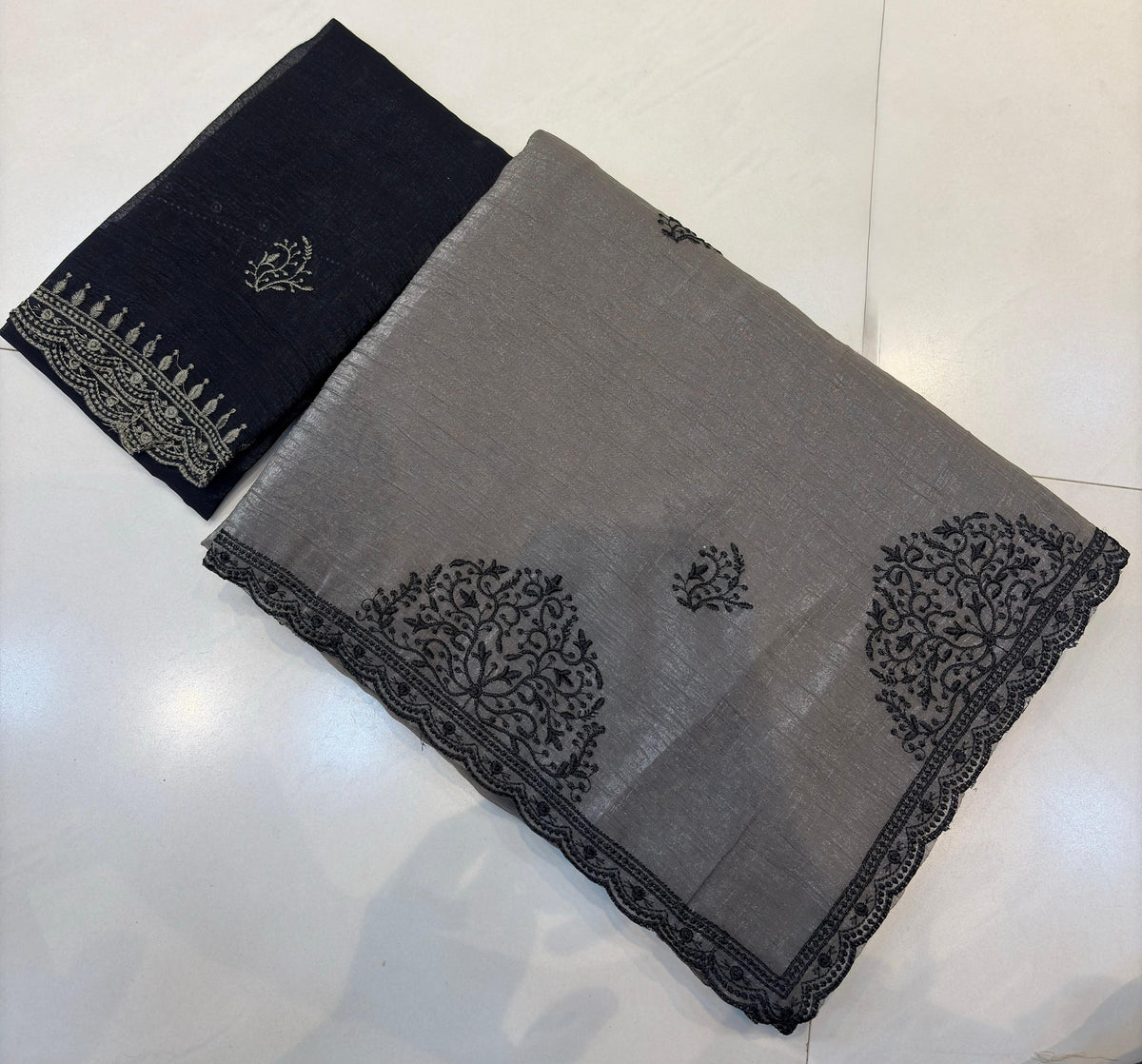 KASHMIRI WORK WITH WORK BLOUSE PC-1690