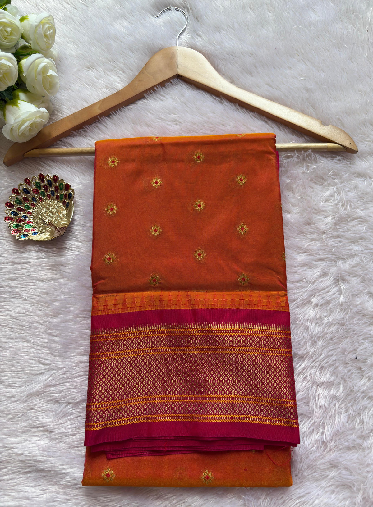 trending paithani saree