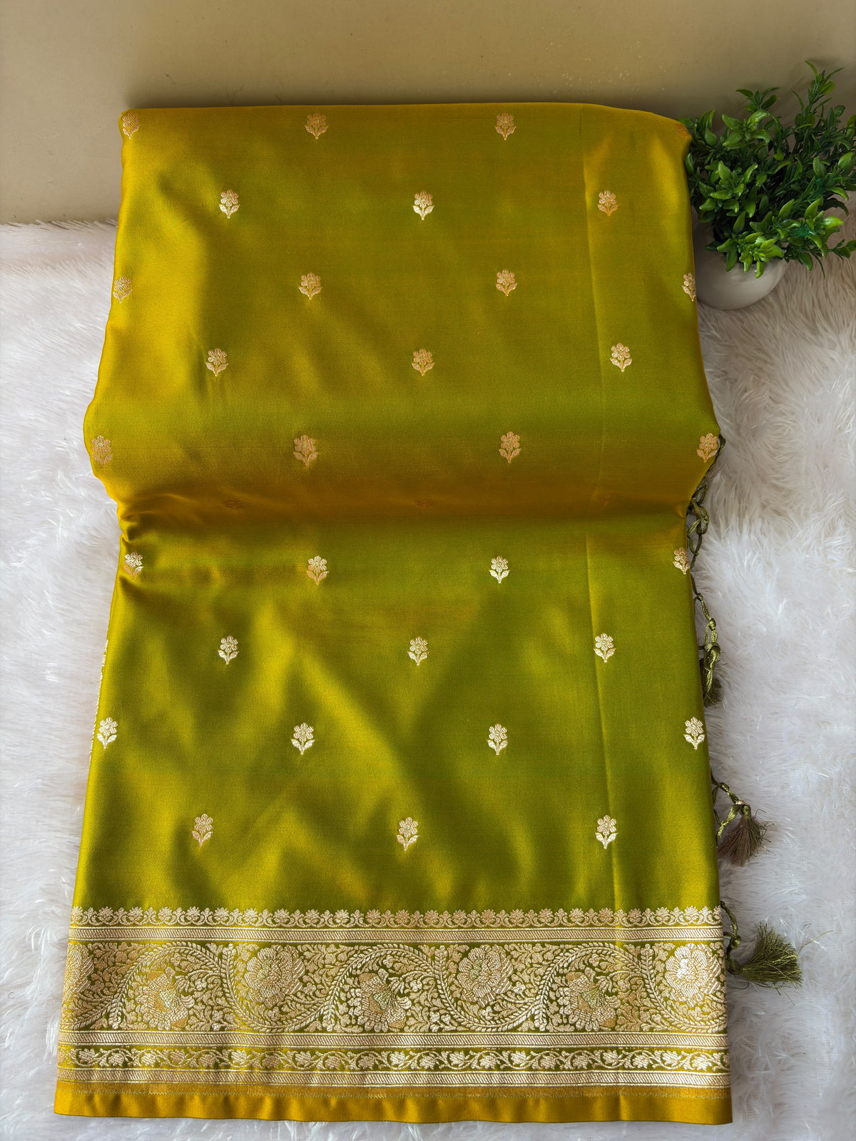 MUSHROOM SILK SAREE