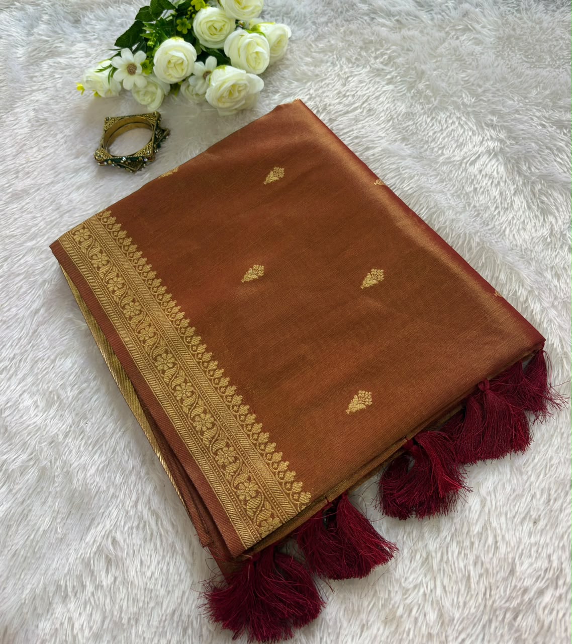 BIG BUTTI TISSUE SAREE
