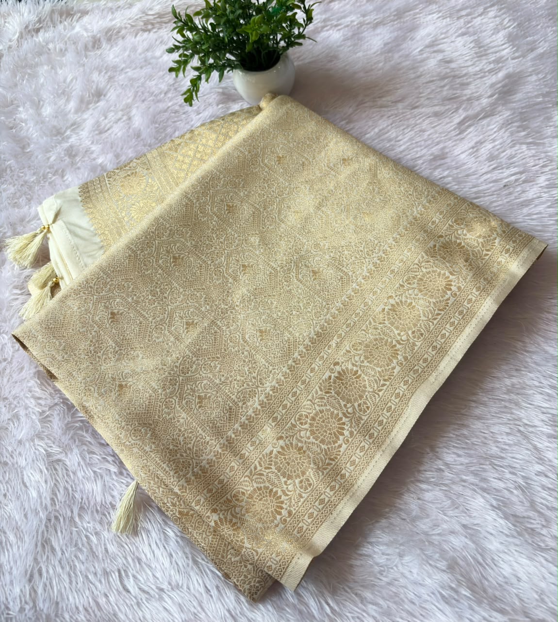 DOLA SILK SAREE