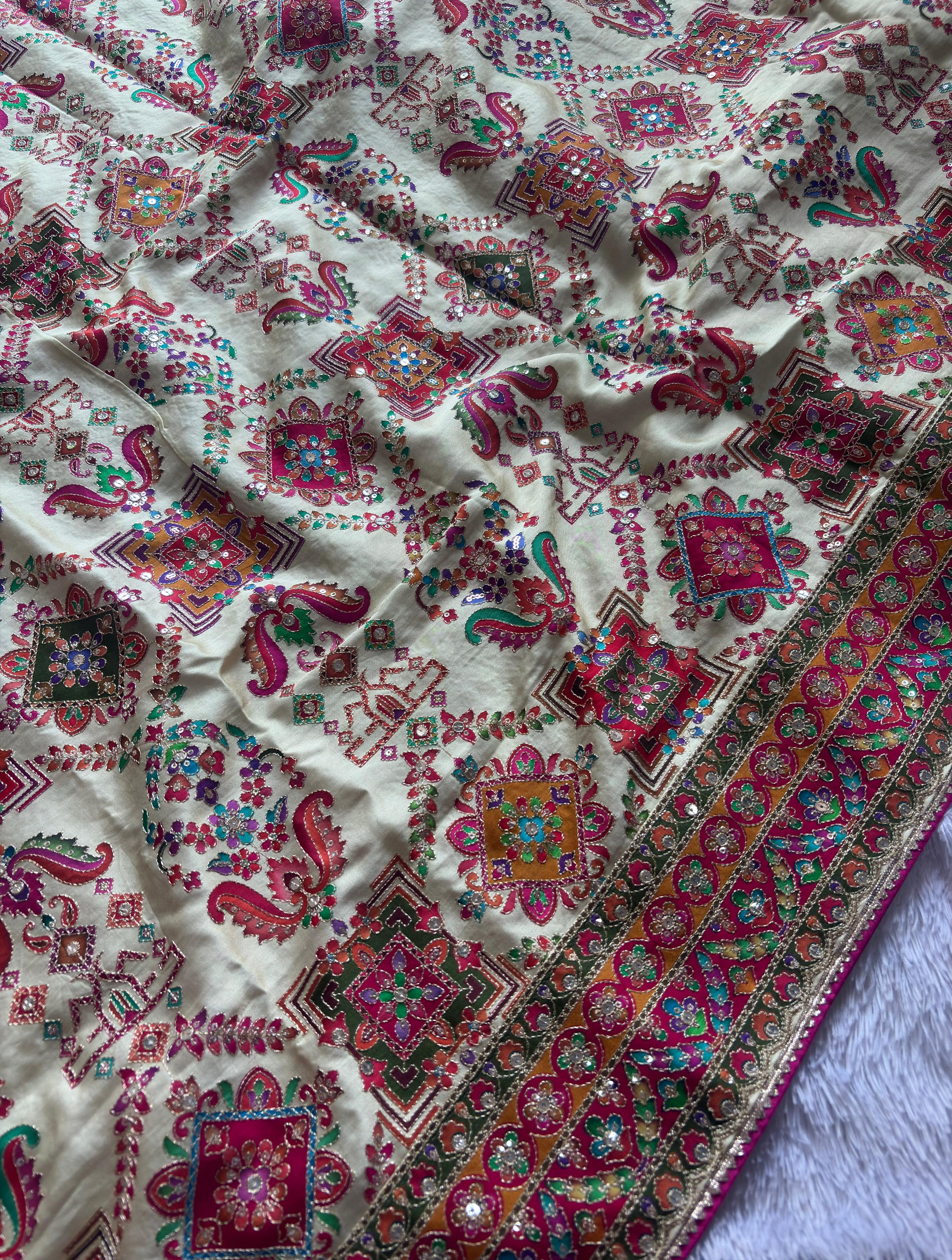 Position print saree- Pc 104