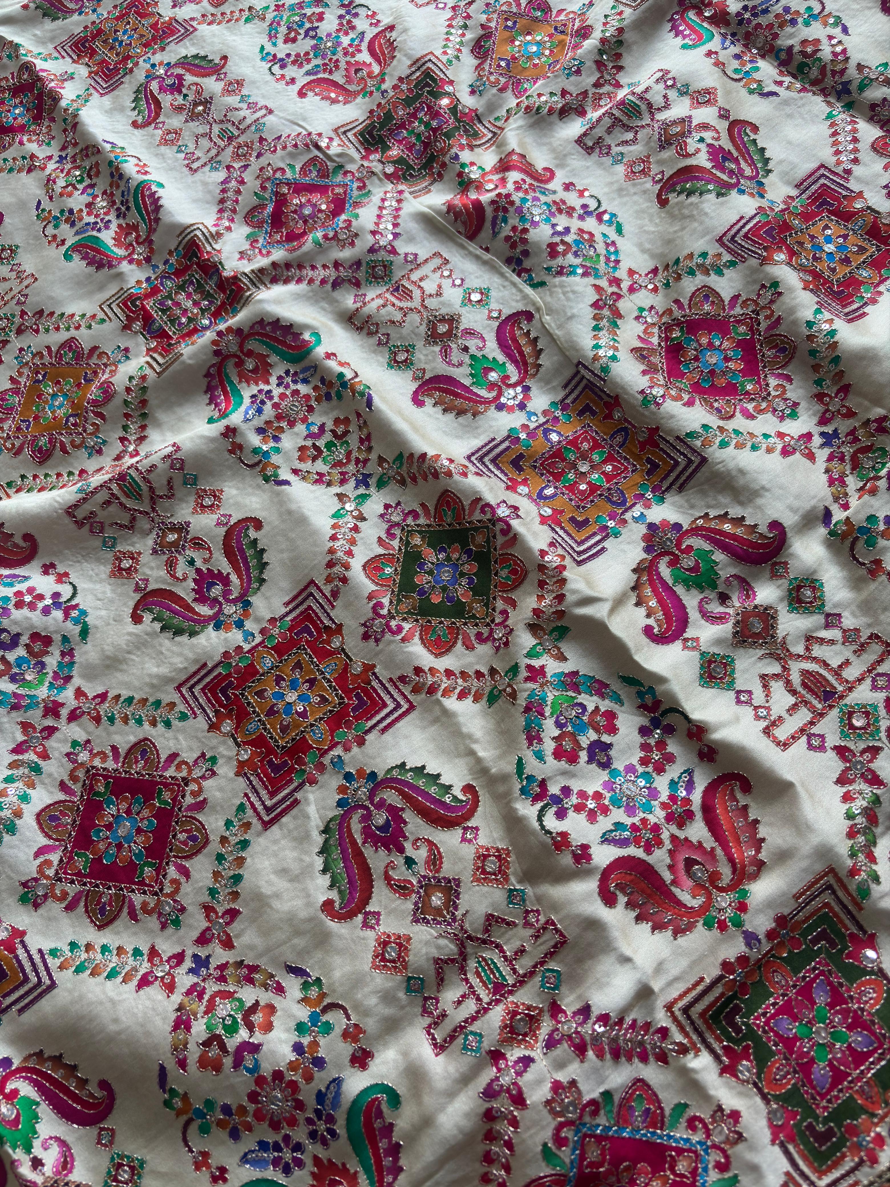 Position print saree- Pc 104