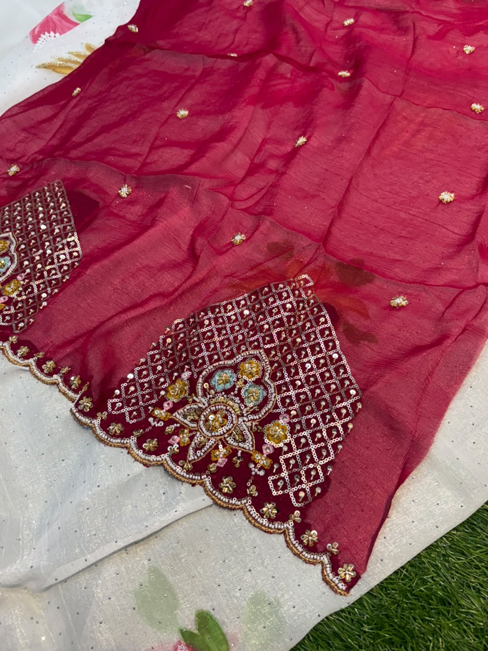 WHITE FLORAL SAREE CP-1069