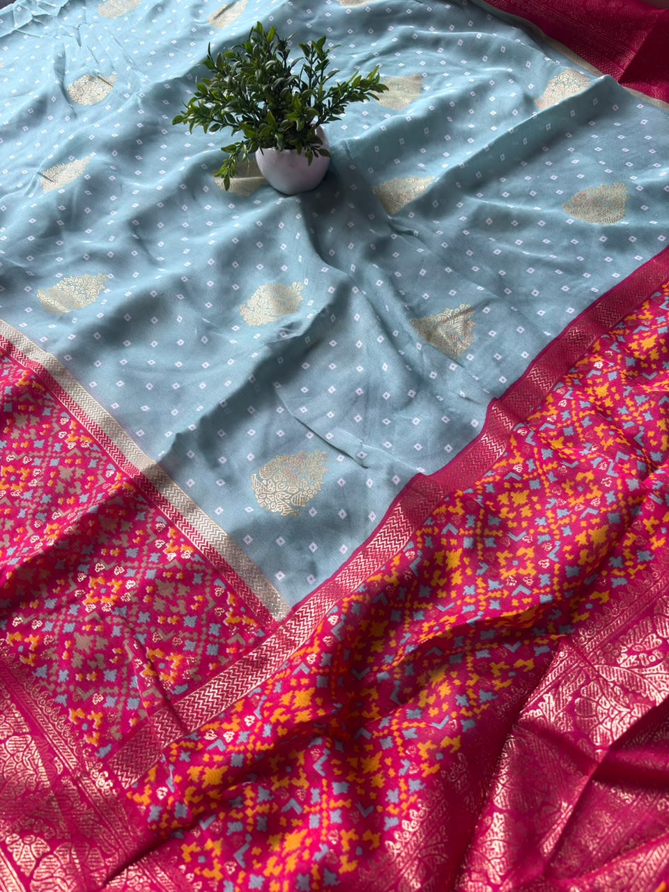 INSTAGRAM VIRAL BANDHNI SAREE