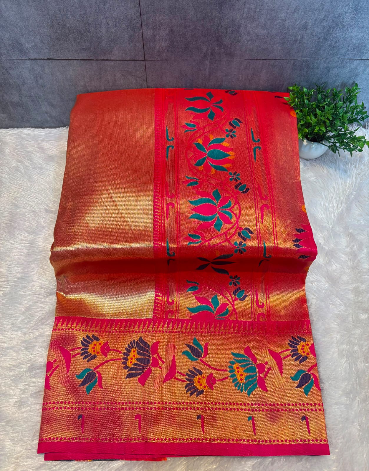 PLAIN YEOLA PAITHANI PC-382