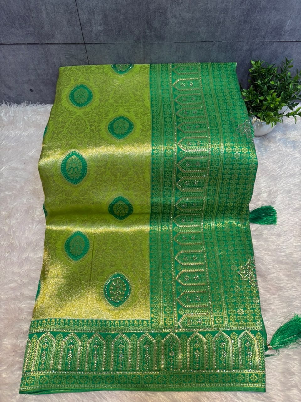 ROYAL ZARI SAREE PC-1405