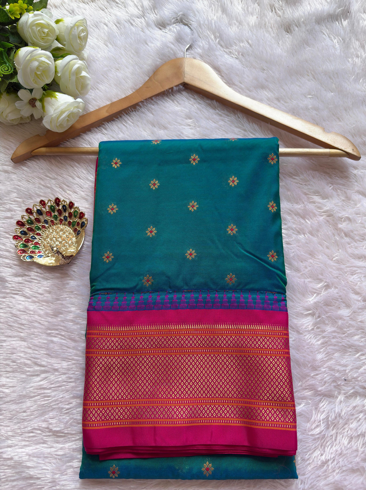trending paithani saree